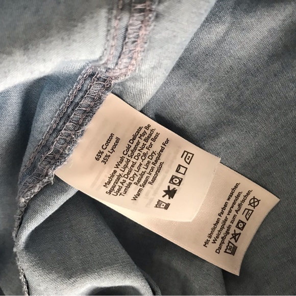 Eddie Bauer size M denim long sleeve shirt - Picture 9 of 14